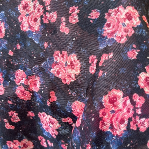 Free People Long Racer Back Tank Top - Picture 10 of 10